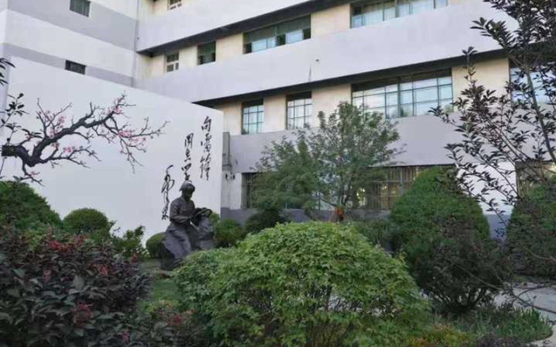 遼寧生態(tài)工程職業(yè)學院園林技術(shù)（規(guī)劃設(shè)計）專業(yè)在遼寧招生錄取分數(shù)(物理類)：325分