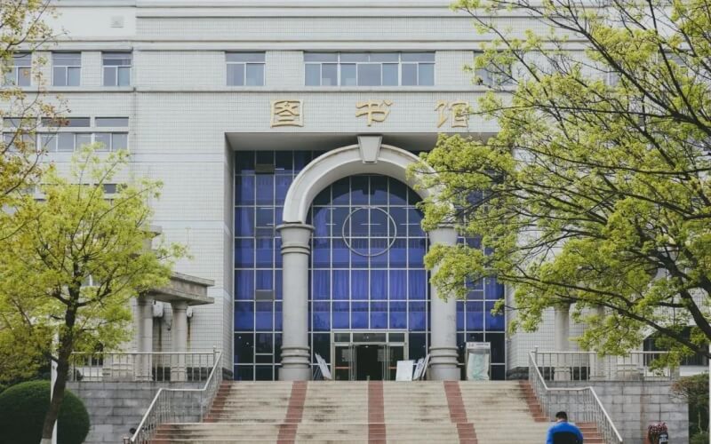 2023年山東政法學院在天津招生專業(yè)及招生人數匯總