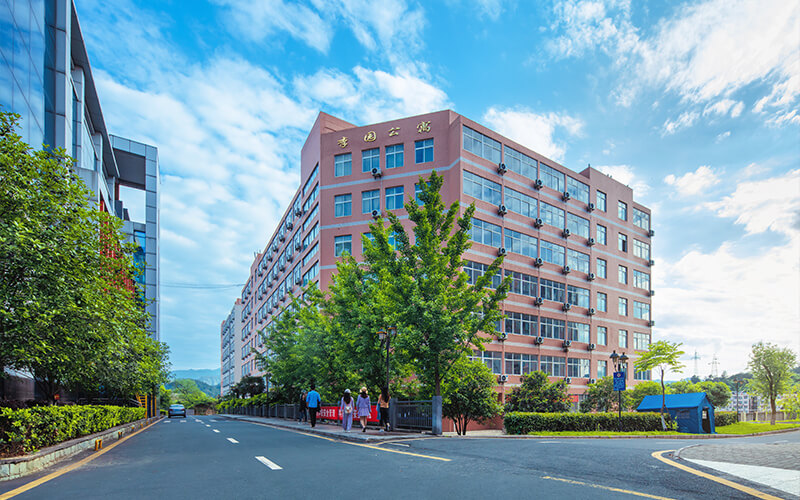 湖北汽車(chē)工業(yè)學(xué)院車(chē)輛工程專(zhuān)業(yè)錄取分?jǐn)?shù)線(xiàn)【陜西高考理科】