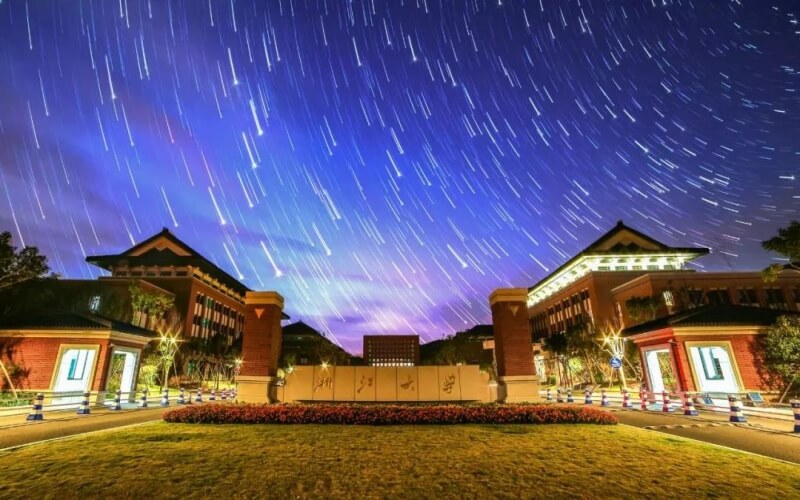 2023年浙江大學(xué)在遼寧招生專業(yè)有哪些？學(xué)費(fèi)是多少？