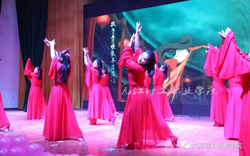 2023年九江理工職業(yè)學(xué)院在海南招生專業(yè)有哪些？學(xué)費是多少？