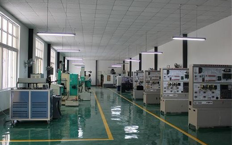 成都理工大學(xué)工程技術(shù)學(xué)院計(jì)算機(jī)應(yīng)用技術(shù)專業(yè)在山東招生錄取分?jǐn)?shù)(綜合)：437分