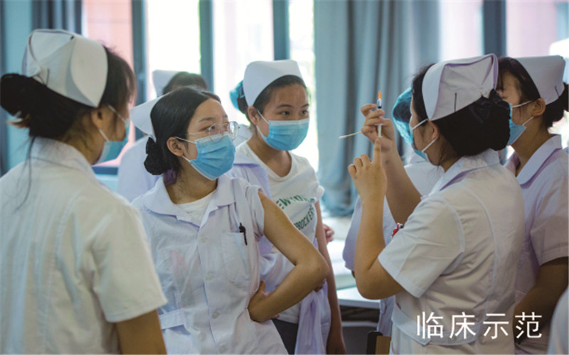 河北歷史類考生排多少名可以上重慶智能工程職業(yè)學(xué)院醫(yī)學(xué)檢驗技術(shù)專業(yè)?