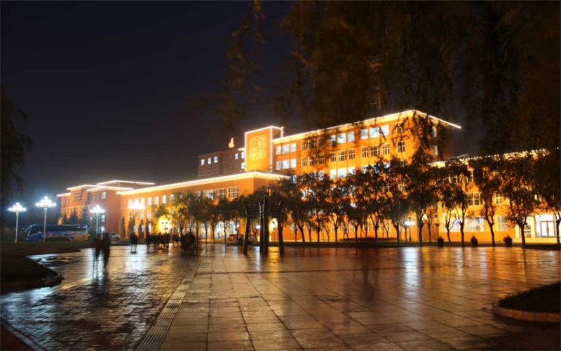 黑龍江工業(yè)學(xué)院遙感科學(xué)與技術(shù)專業(yè)錄取分?jǐn)?shù)線【河北高考物理類】
