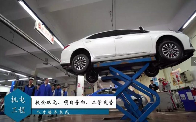 2023年黑龍江農(nóng)業(yè)職業(yè)技術(shù)學(xué)院在廣西招生專(zhuān)業(yè)有哪些？學(xué)費(fèi)是多少？