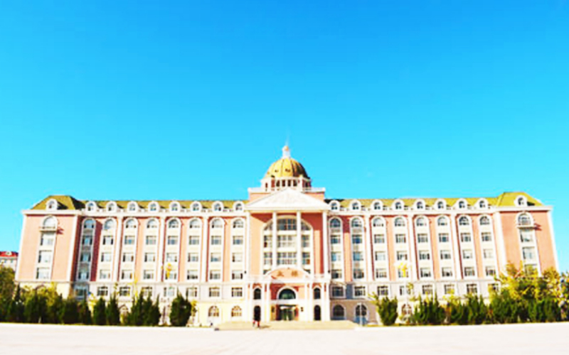 2023年遼寧對(duì)外經(jīng)貿(mào)學(xué)院各歷史類專業(yè)在河北招生分?jǐn)?shù)是多少？