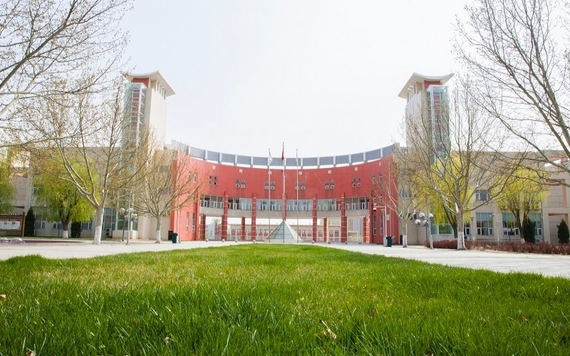 北京勞動(dòng)保障職業(yè)學(xué)院人力資源管理專(zhuān)業(yè)在河北招生錄取分?jǐn)?shù)(物理類(lèi))：416分