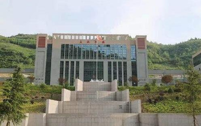 2023年六盤水幼兒師范高等?？茖W(xué)校在湖南招生專業(yè)有哪些？學(xué)費(fèi)是多少？