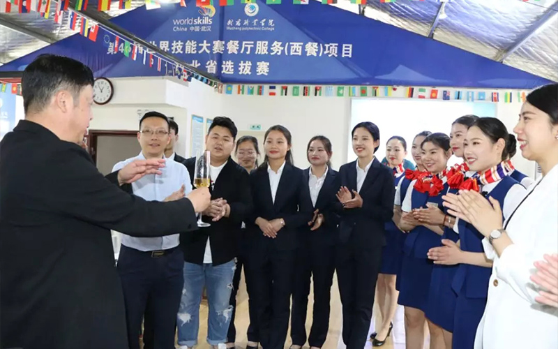 武昌職業(yè)學(xué)院學(xué)前教育專業(yè)在山東招生錄取分?jǐn)?shù)(綜合)：370分