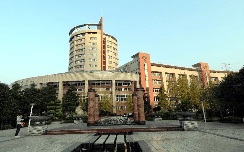 【2023高考參考】重慶工商大學(xué)2022年遼寧招生專業(yè)及招生計(jì)劃一覽表