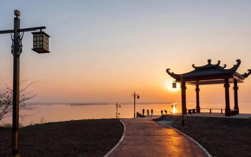 多少分可以上平頂山學(xué)院？平頂山學(xué)院2022年在海南各招生專業(yè)錄取分?jǐn)?shù)匯總