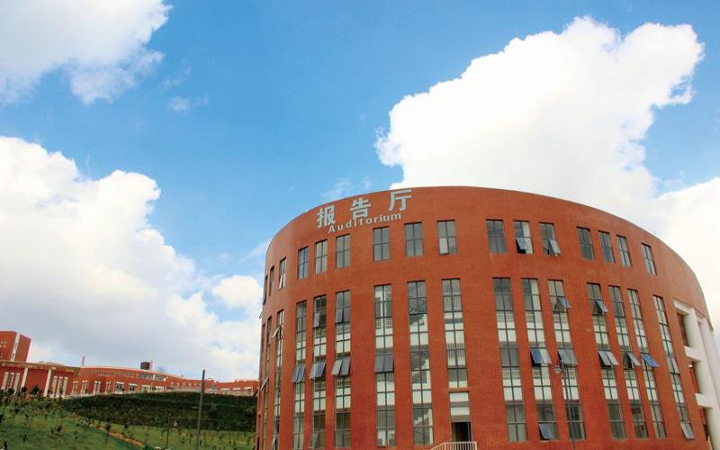 云南大學(xué)滇池學(xué)院社會(huì)工作專業(yè)在河北招生錄取分?jǐn)?shù)(歷史類)：467分
