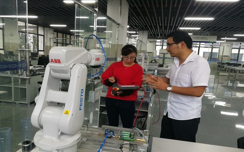 貴州電子科技職業(yè)學(xué)院電氣自動(dòng)化技術(shù)專業(yè)錄取分?jǐn)?shù)線【四川高考理科】
