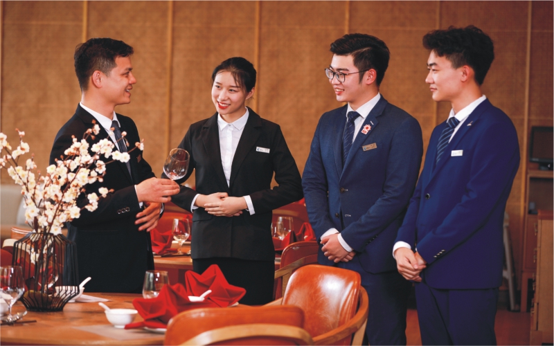 2024考生參考：2023三亞中瑞酒店管理職業(yè)學(xué)院空中乘務(wù)專業(yè)在內(nèi)蒙古招生錄取分數(shù)及錄取位次