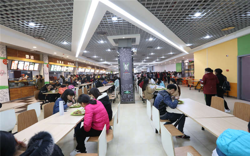 重慶物理類考生排多少名可以上重慶青年職業(yè)技術(shù)學院早期教育專業(yè)?