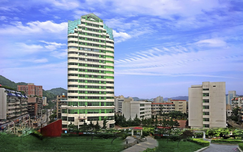 貴州職業(yè)技術(shù)學(xué)院電子商務(wù)專業(yè)錄取分數(shù)線【云南高考文科】
