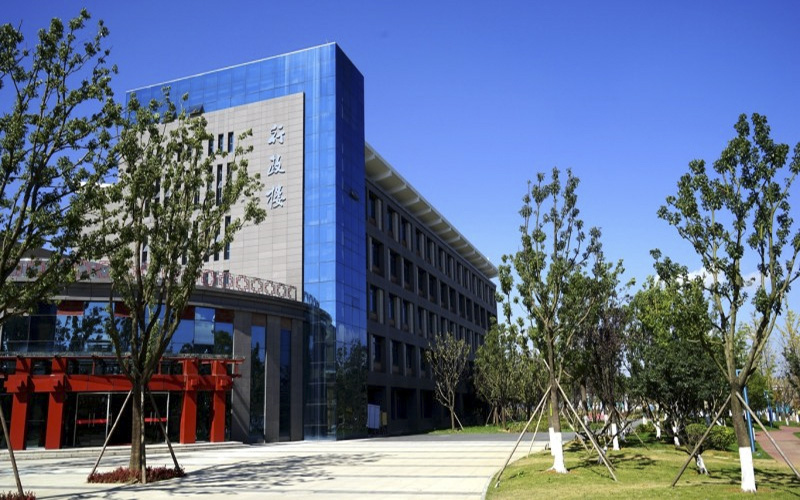 貴州中醫(yī)藥大學(xué)中醫(yī)學(xué)專業(yè)（一 ）錄取分數(shù)線【廣西高考文科】