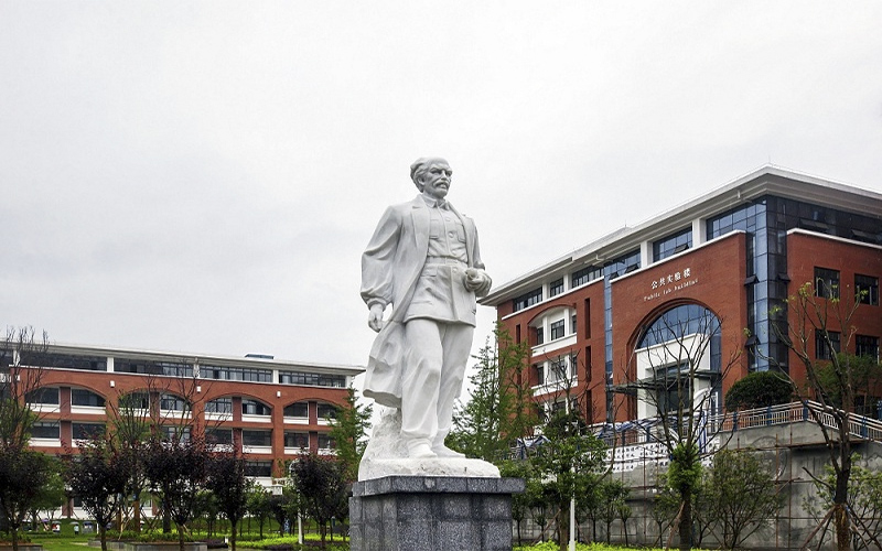 2022年遵義醫(yī)藥高等專(zhuān)科學(xué)校在廣西招生專(zhuān)業(yè)及招生人數(shù)匯總（2023考生參考）