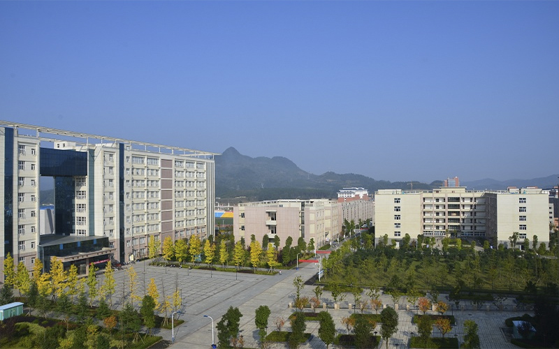 【2023高考參考】遵義醫(yī)科大學(xué)2022年江蘇招生專業(yè)及招生計(jì)劃一覽表